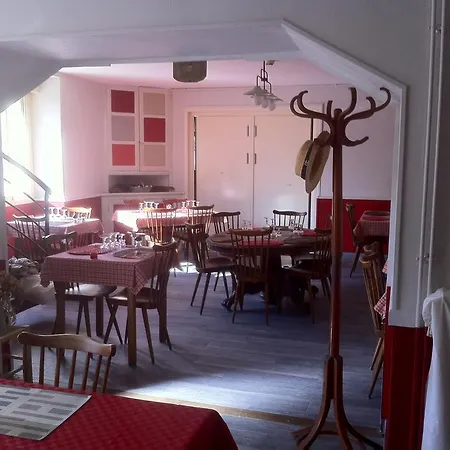 Le Relais De Hotel 2*
